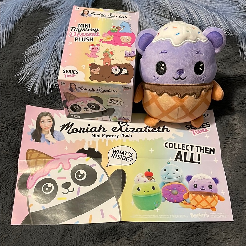 Moriah Elizabeth Mini Mystery Dessert Plush - Scoopsie!